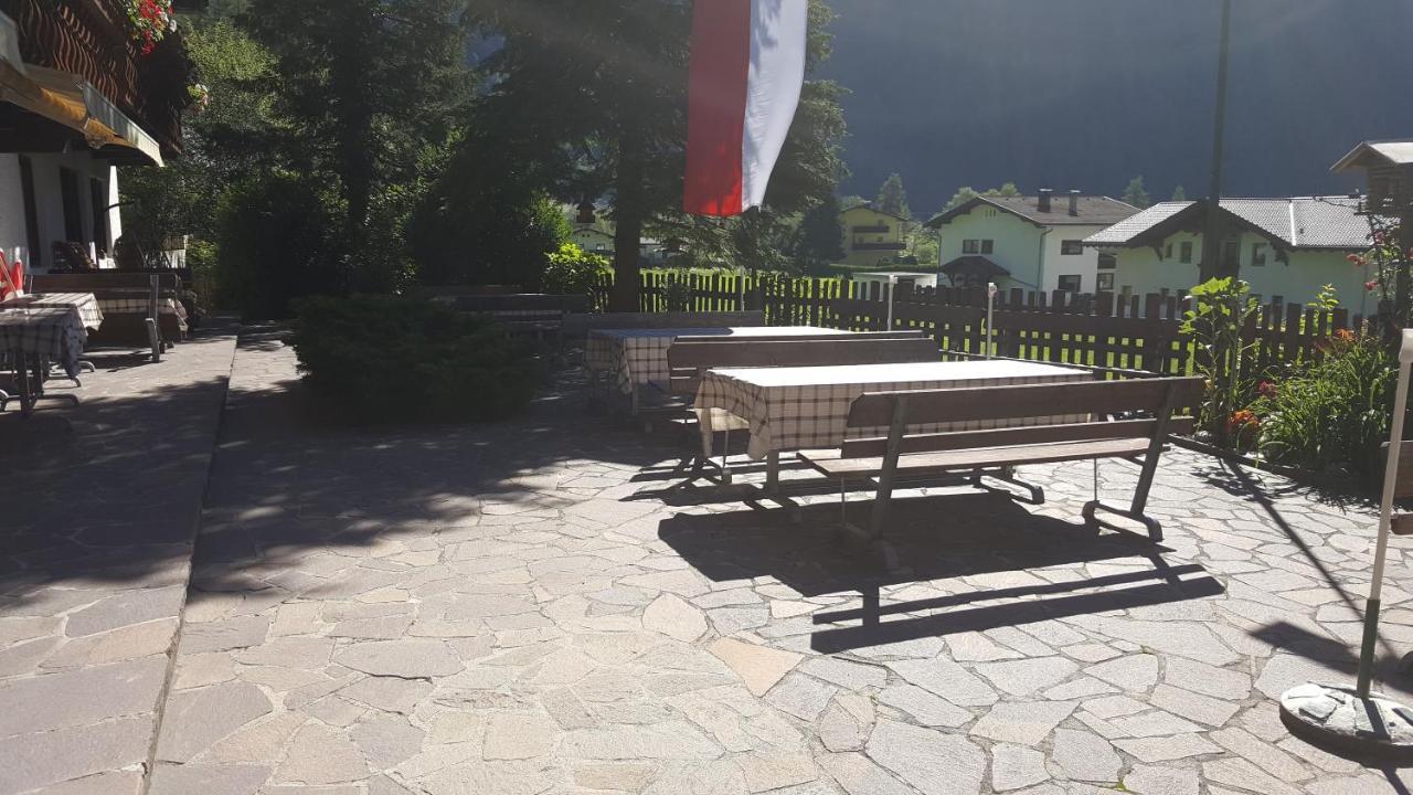 Gasthof Pension Plattner Umhausen Exterior foto